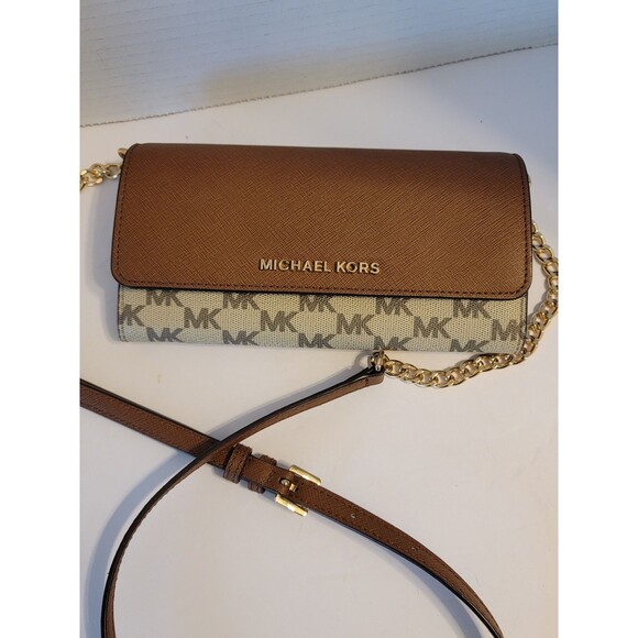 Michael Kors Jet Set Crossbody Wallet Clutch EUC - Picture 2 of 11